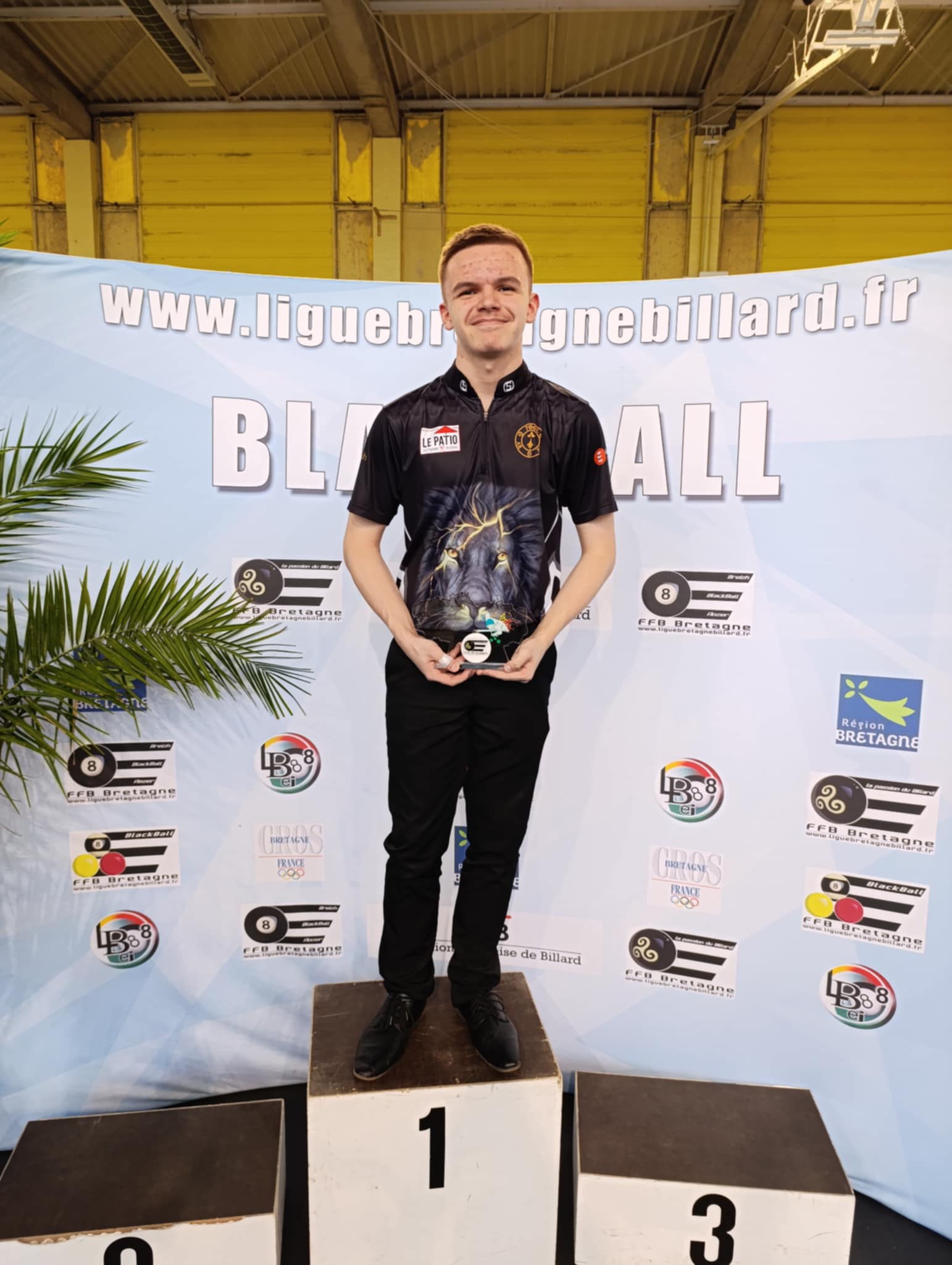 Champion U18 Calvin Creach
