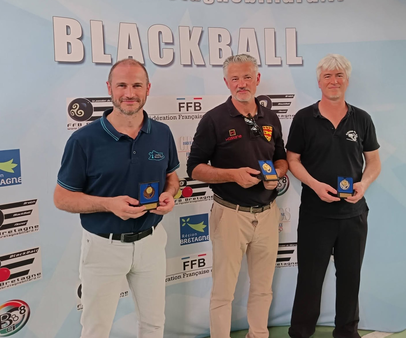 Podium du tournoi Mixte Challenger : de gauche à droite, Arnaud Lecrubier, Laurent Daré, Franck Chevreul