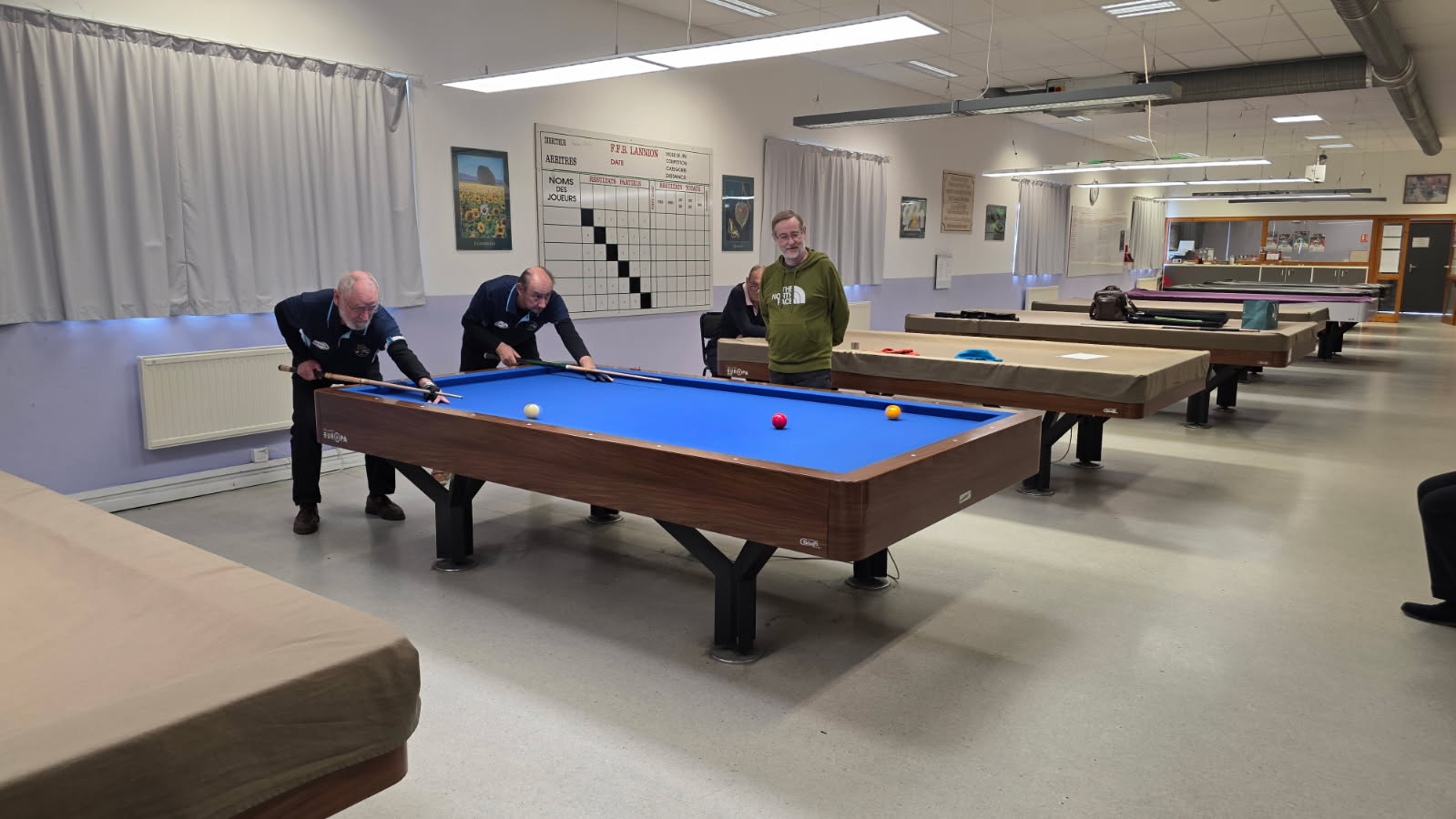 Week end d'inaugurations au club de billard de Lannion